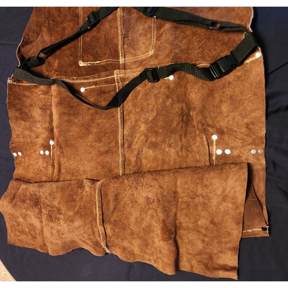 Leather Welding Apron with durable6 Pockets and 2 Hanging Rings Pre-owned Unused - Picture 10 of 11